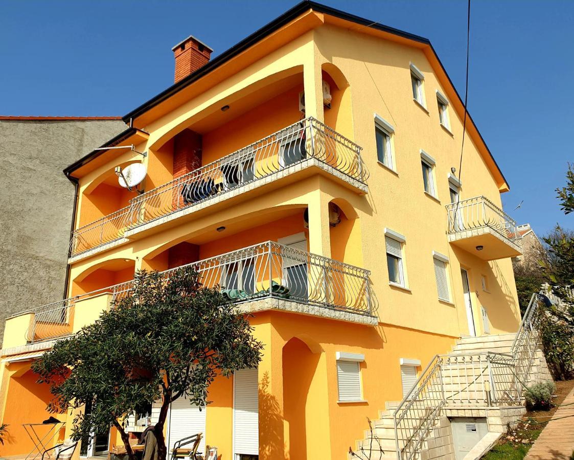 Ferienwohnung Leoalemar Novi Vinodolski Exterior foto
